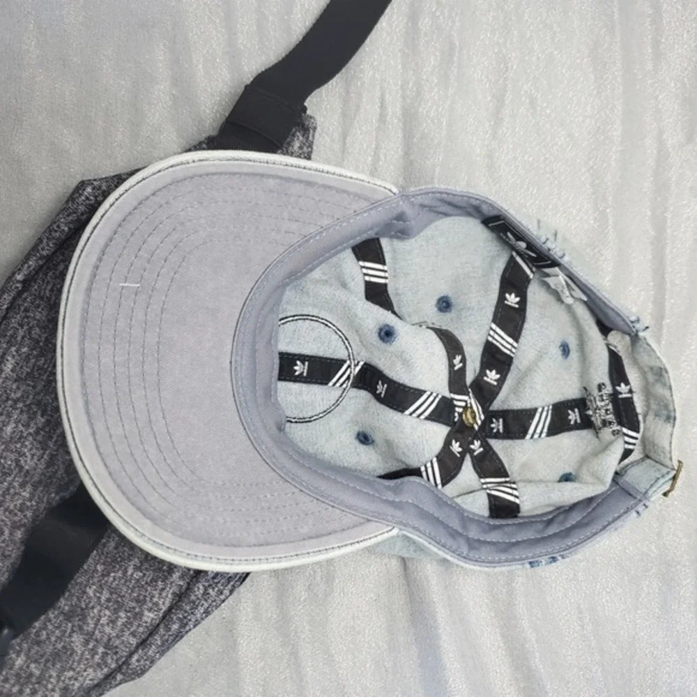 Adidas Fanny Pack Bag Gray Logo Adjustable Strap & Washed Denim Baseball Cap Set